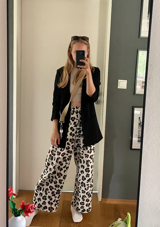 Wunderschöne Musselin Hose, classic leo