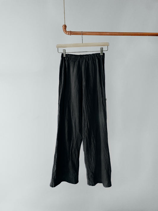 Wunderschöne Musselin Hose, black