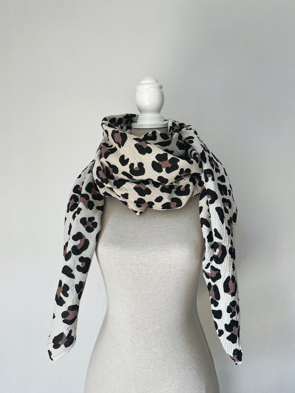 Musselin Tuch Large, classic leo